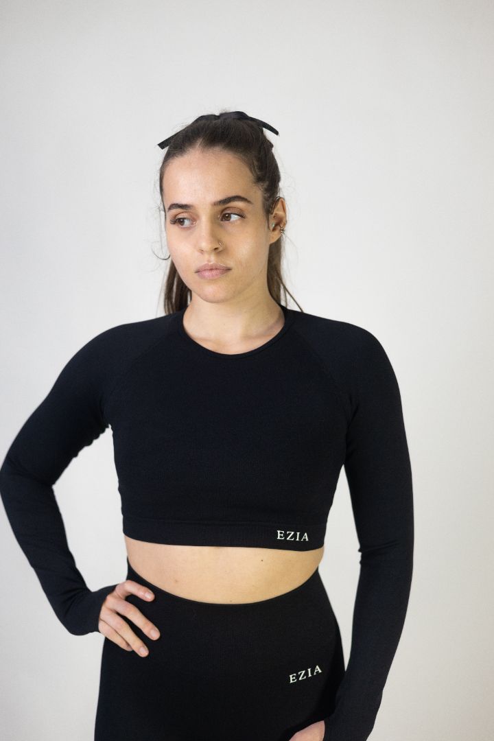 Lila Longsleeve Crop Top