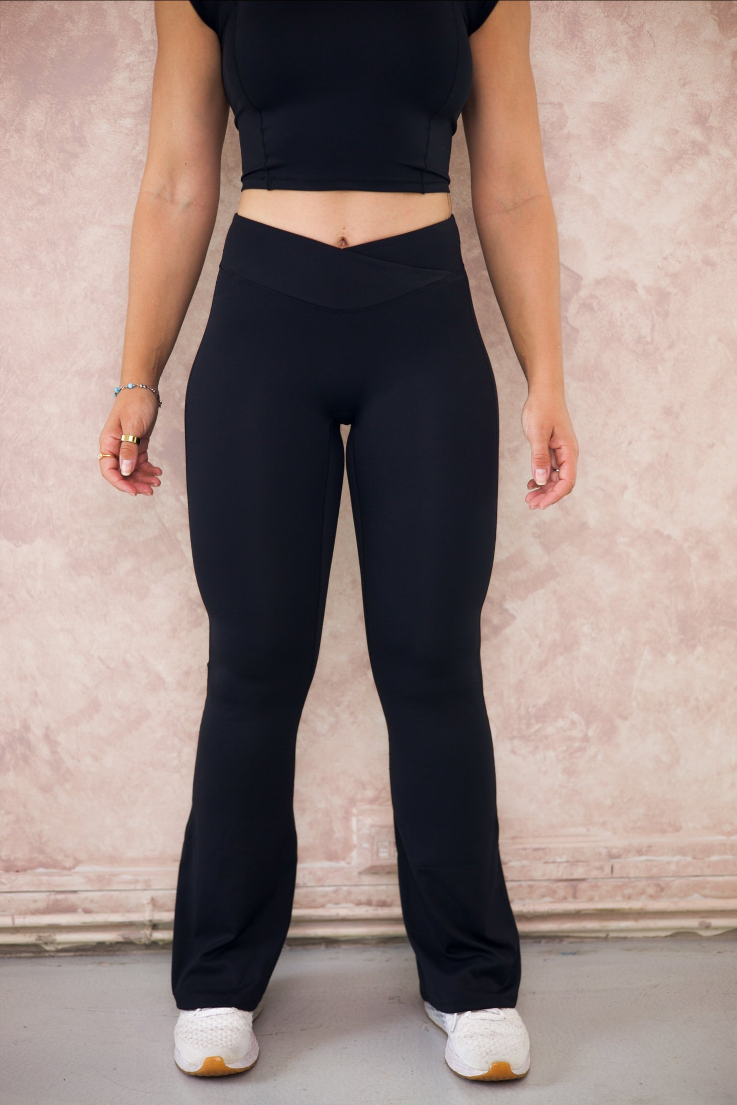 Alaia Flared Yoga Pants